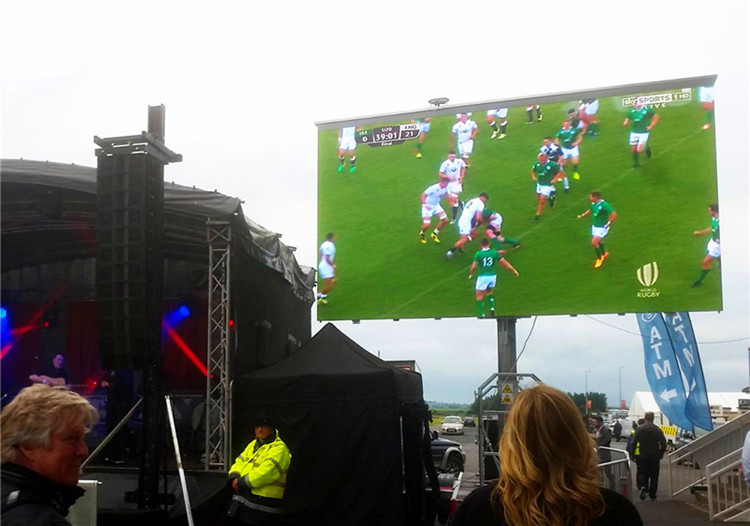 P6.67 Outdoor Mobile LED Advertising in Ireland