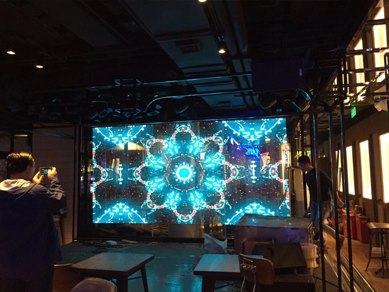 P3.91 LED Pantalla de visualización de video transparente Ventana interior Vidrio LED Publicidad