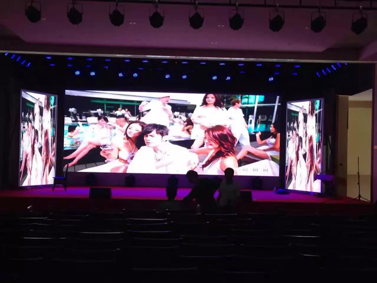 P4 Indoor Fixed LED Wall Screen For Hotel in Yunan