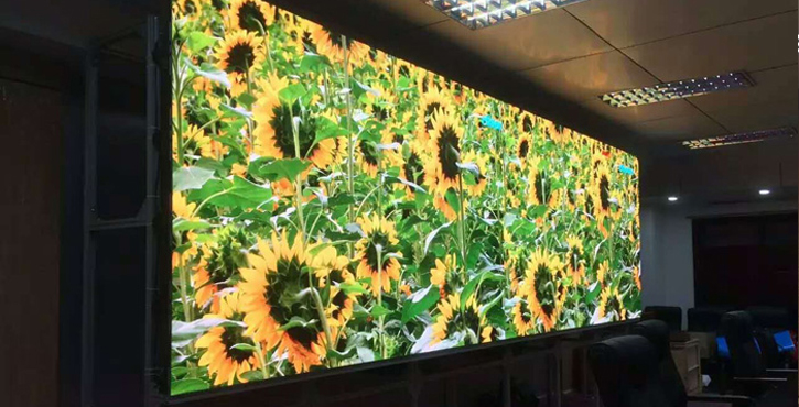 Ventajas de la aplicación de pantalla LED: panel de pared de video llevado al aire libre para exhibición de pantalla grande led al aire libre